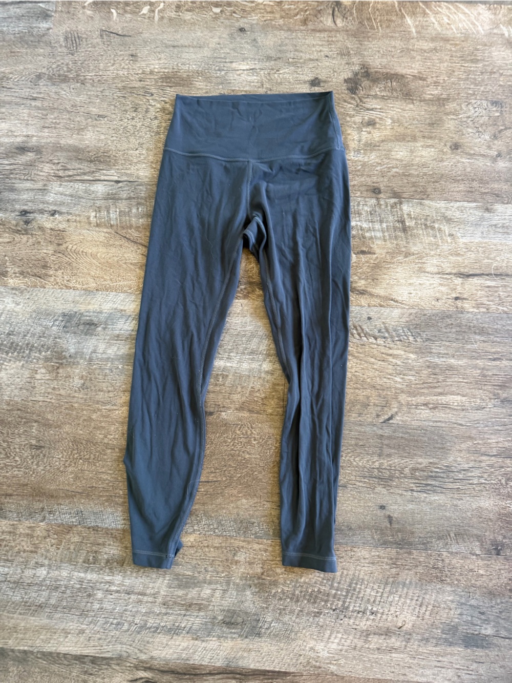 Lululemon 6